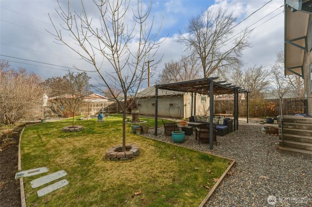 1203 S 3rd Avenue, Walla Walla, WA 99362