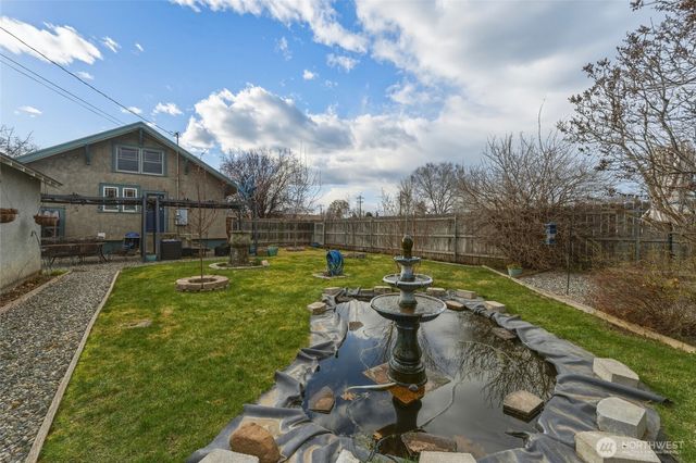 1203 S 3rd Avenue, Walla Walla, WA 99362