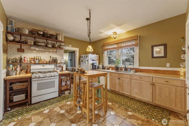 1203 S 3rd Avenue, Walla Walla, WA 99362