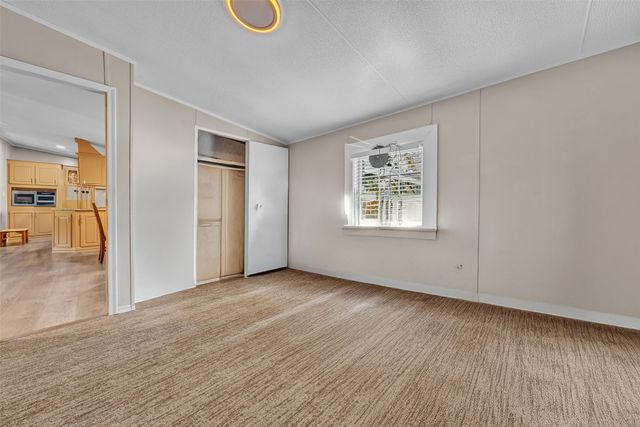 8748 Private Road 2416, Quinlan, TX 75474