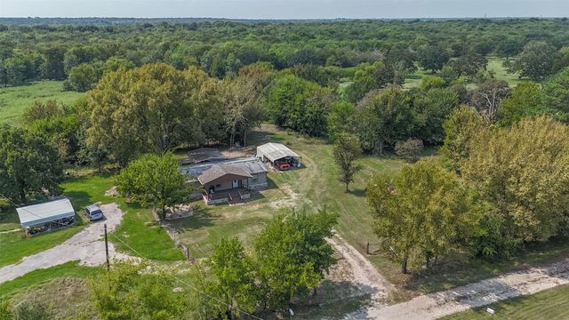 8748 Private Road 2416, Quinlan, TX 75474