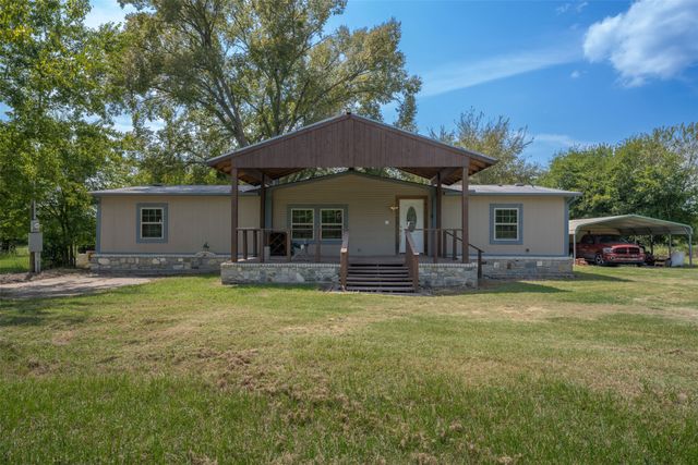 8748 Private Road 2416, Quinlan, TX 75474