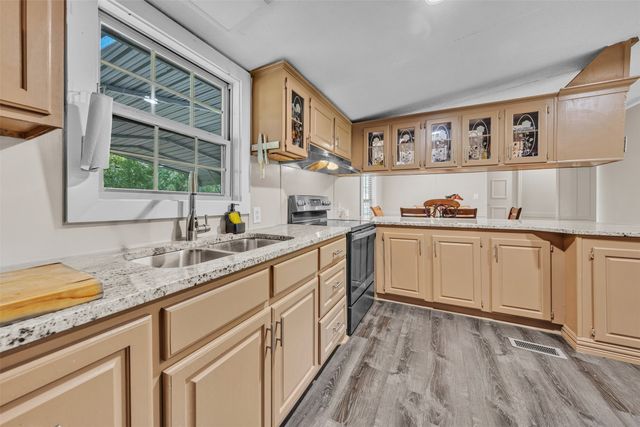 8748 Private Road 2416, Quinlan, TX 75474