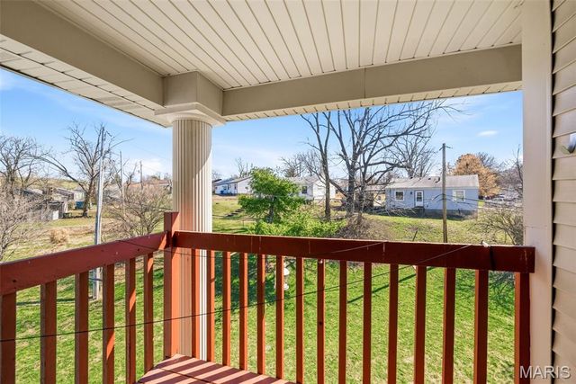 2560 Creve Coeur Mill Road 12, Maryland Heights, MO 63043