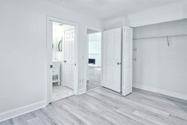 303 D St, St Augustine, FL 32080