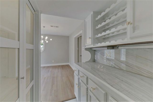3605 Plumb Street, Houston, TX 77005