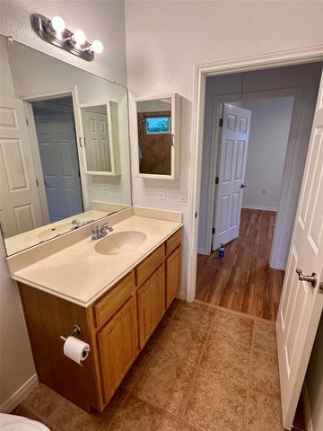 1122 Mansell Ave, Austin, TX 78721