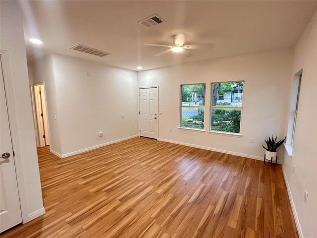1122 Mansell Ave, Austin, TX 78721