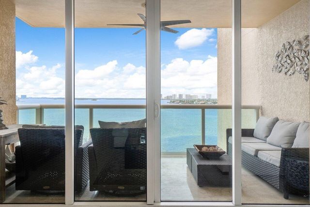 2650 Lake Shore Drive 1003, Riviera Beach, FL 33404