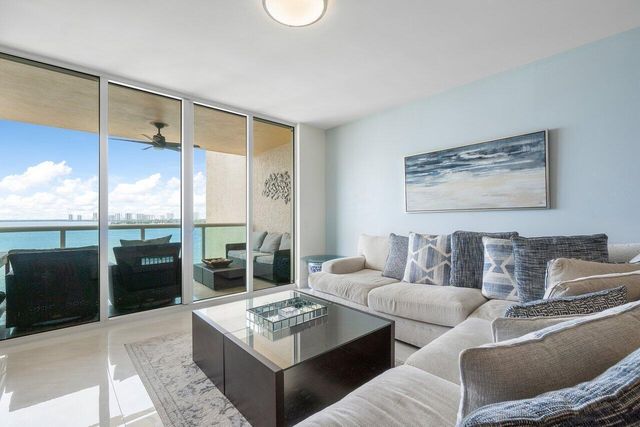 2650 Lake Shore Drive 1003, Riviera Beach, FL 33404