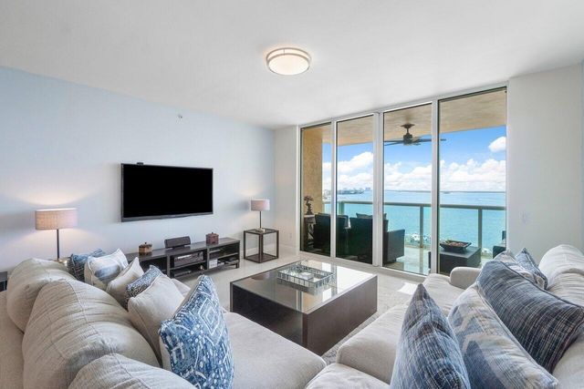 2650 Lake Shore Drive 1003, Riviera Beach, FL 33404