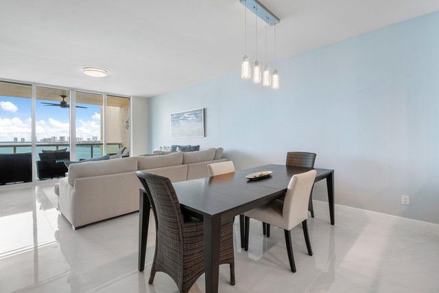 2650 Lake Shore Drive 1003, Riviera Beach, FL 33404