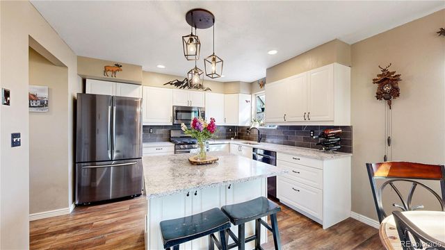 7540 Dawn Drive, Littleton, CO 80125