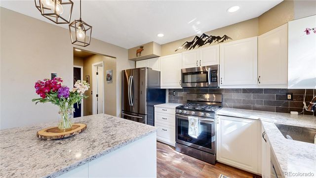 7540 Dawn Drive, Littleton, CO 80125