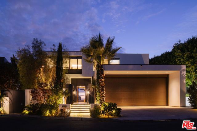 1305 Collingwood Place, Los Angeles, CA 90069
