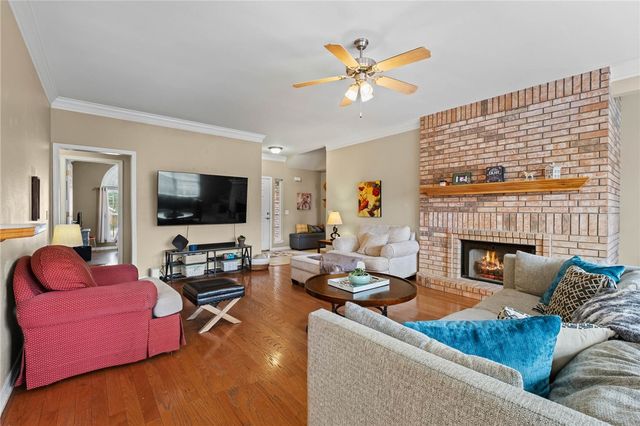 3099 Eagle Crest Circle, Springdale, AR 72762