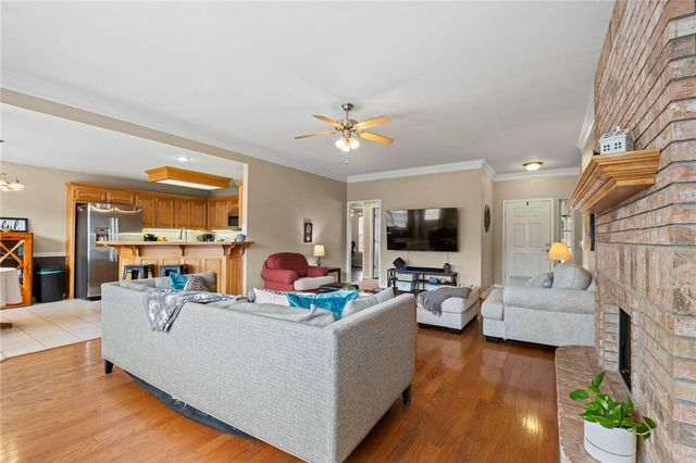 3099 Eagle Crest Circle, Springdale, AR 72762