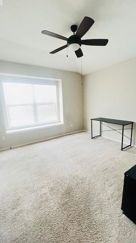 2950 E Old Settlers BLVD 36, Round Rock, TX 78665