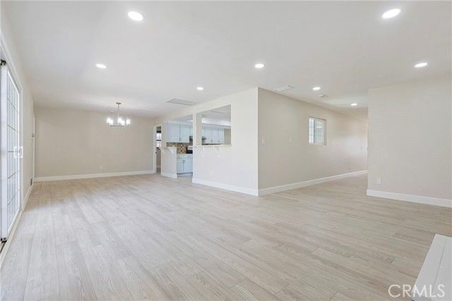 915 Coastline, Seal Beach, CA 90740