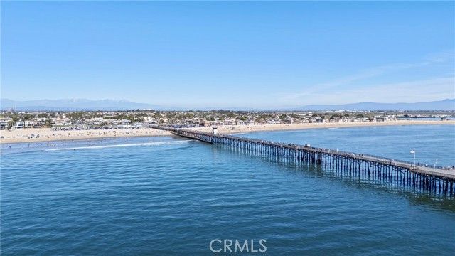915 Coastline, Seal Beach, CA 90740