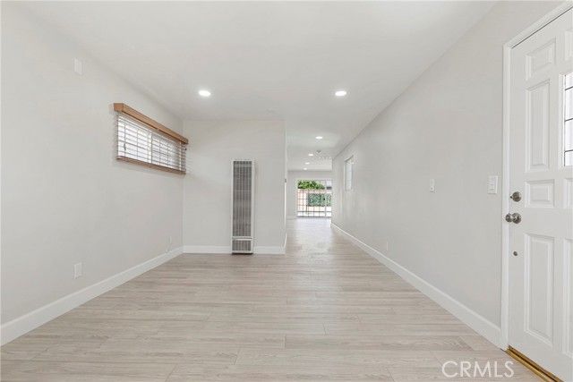 915 Coastline, Seal Beach, CA 90740