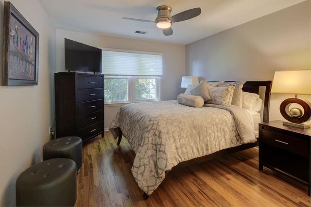 235 Saint Martins SE Drive, Mableton, GA 30126