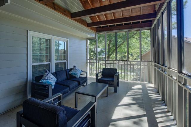 235 Saint Martins SE Drive, Mableton, GA 30126