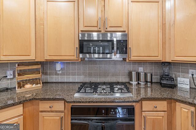 1070 Water Shine Way, Snellville, GA 30078