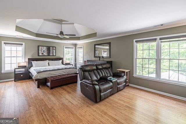 1070 Water Shine Way, Snellville, GA 30078