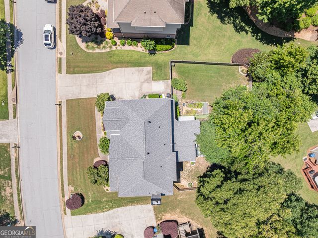 1070 Water Shine Way, Snellville, GA 30078