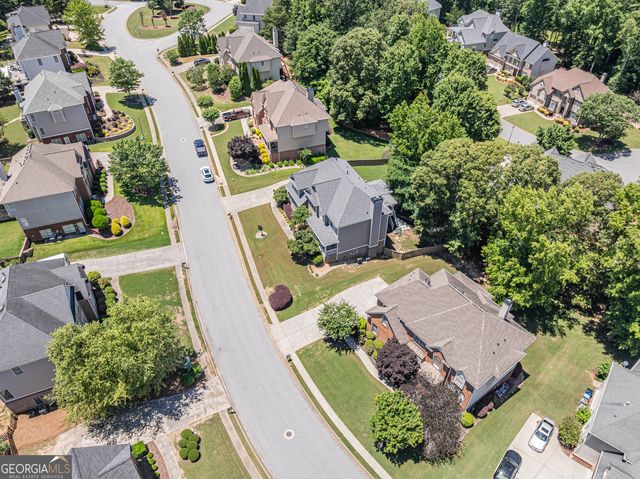 1070 Water Shine Way, Snellville, GA 30078