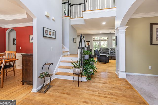1070 Water Shine Way, Snellville, GA 30078
