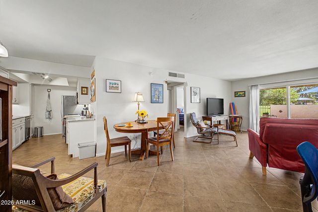 7350 N VIA PASEO DEL SUR -- O110, Scottsdale, AZ 85258