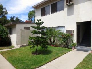8356 Amigo 2, Northridge, CA 91324