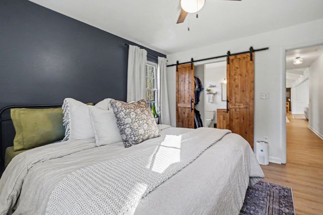 1022 Belmont Dr, Dickson, TN 37055