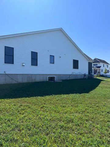 76 Russet Road, South Burlington, VT 05403