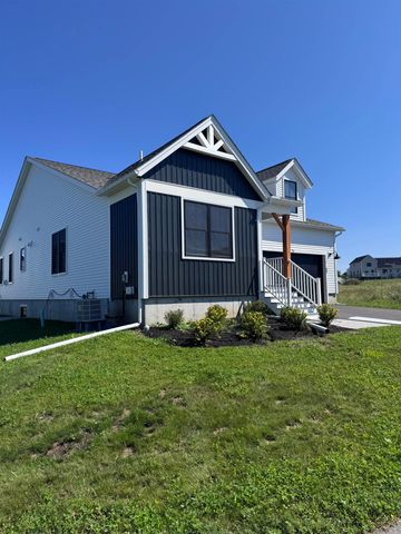76 Russet Road, South Burlington, VT 05403