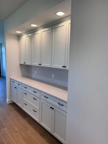 76 Russet Road, South Burlington, VT 05403