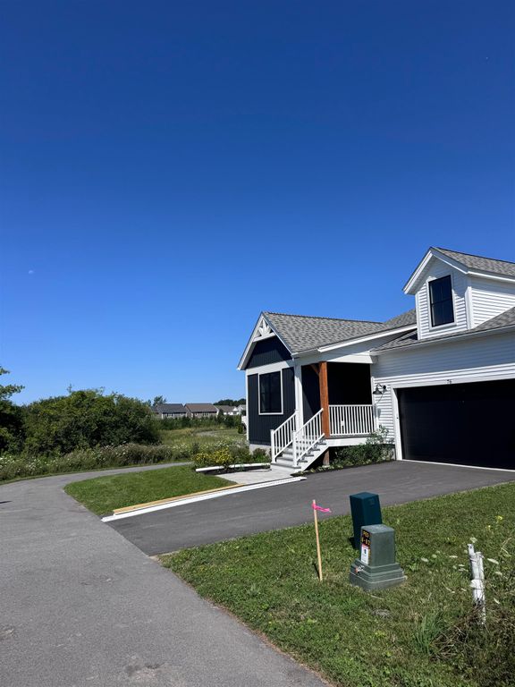 76 Russet Road, South Burlington, VT 05403
