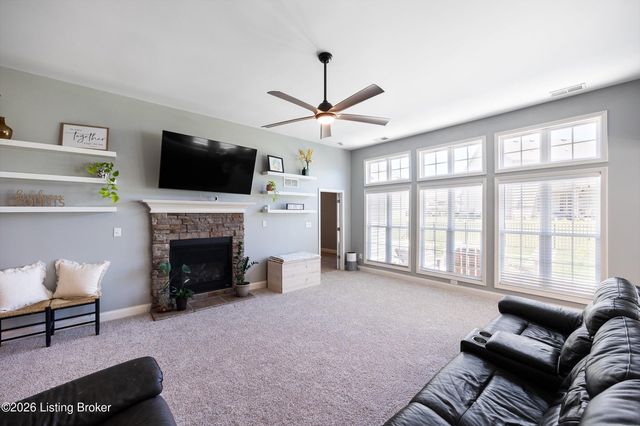 16913 Ascender Pass, Louisville, KY 40245