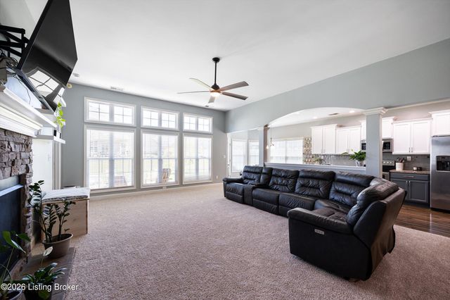 16913 Ascender Pass, Louisville, KY 40245