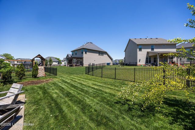 16913 Ascender Pass, Louisville, KY 40245