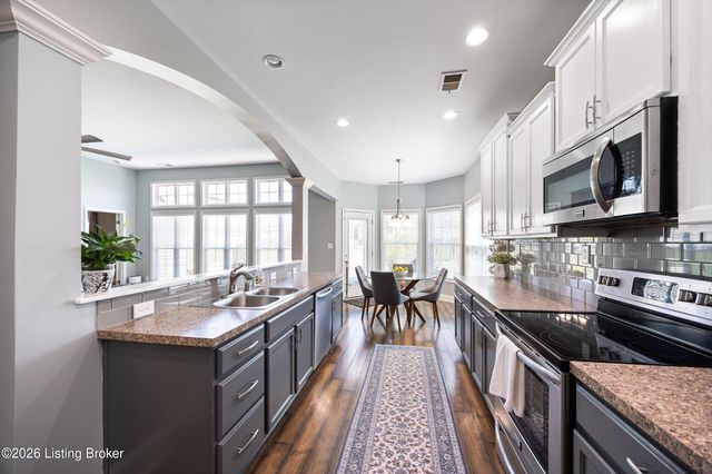 16913 Ascender Pass, Louisville, KY 40245
