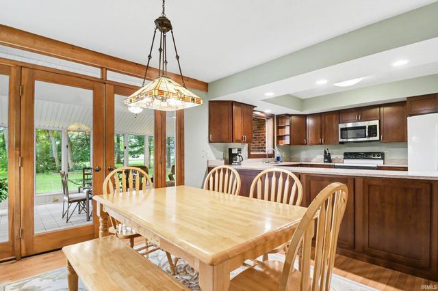 15766 Durham Way, Granger, IN 46530