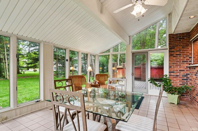 15766 Durham Way, Granger, IN 46530