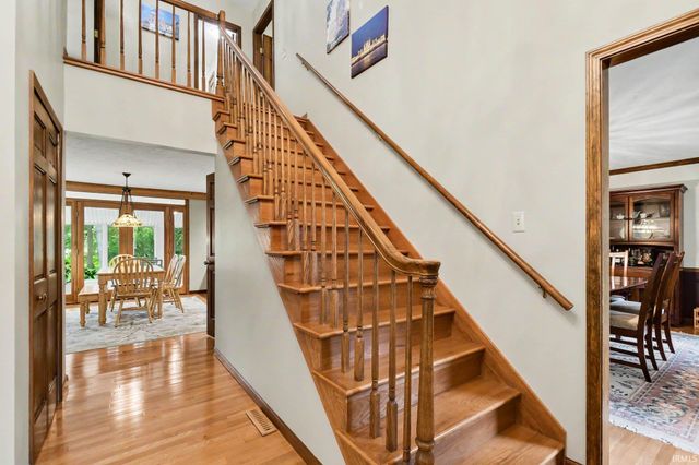 15766 Durham Way, Granger, IN 46530