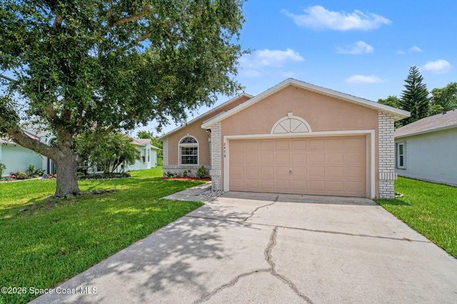 2476 Hidden Pine Lane NE, Palm Bay, FL 32905