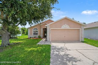 2476 Hidden Pine Lane NE, Palm Bay, FL 32905