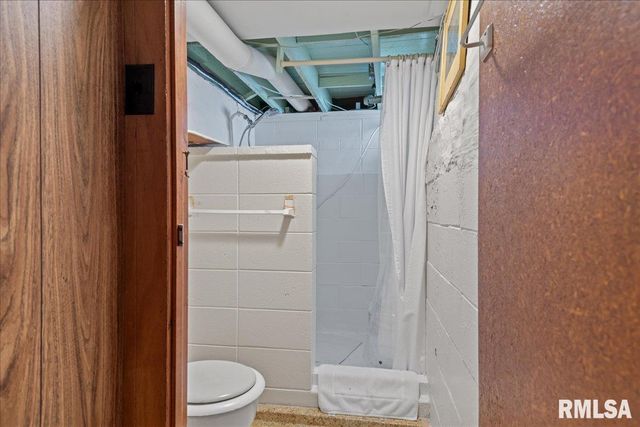 3120 S 13TH Street, Springfield, IL 62703