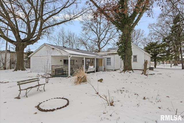 3120 S 13TH Street, Springfield, IL 62703